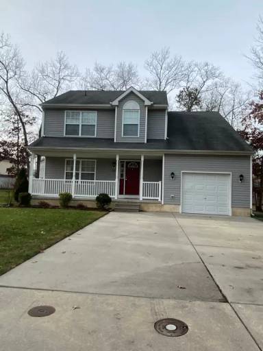 Main picture of 309 Vine Ave