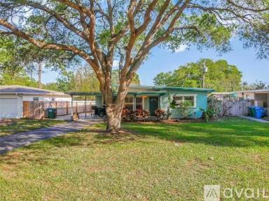 Main picture of 1924 Pinehurst Dr