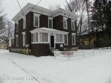 Main picture of 21 Owego St