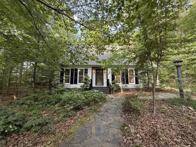 Main picture of 5635 Falkirk Dr