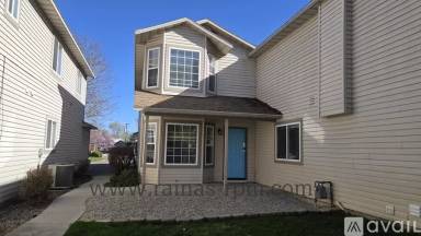 Main picture of 1881 N Allumbaugh St