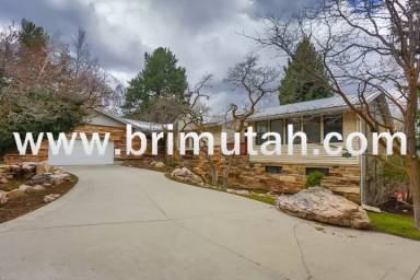 Main picture of 4068 S Parkview Dr