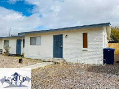 Main picture of 1852 N 5th Ave