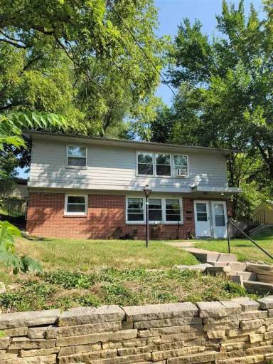 Main picture of 518 W Benton St