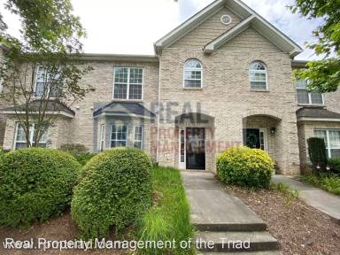 Main picture of 2441 Autumn Mist Dr