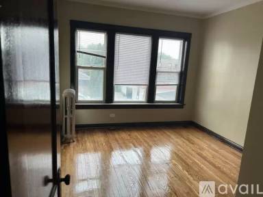 Main picture of 5467 W Augusta Blvd