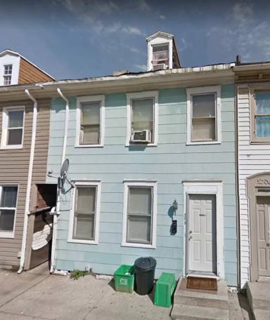 Main picture of 223 Walnut St
