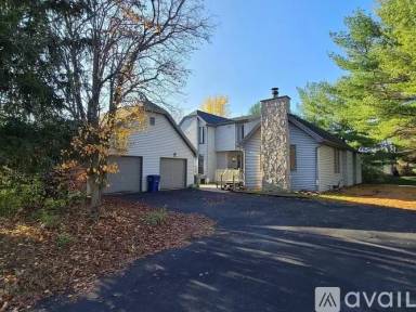 Main picture of 3319 Kristin Ct