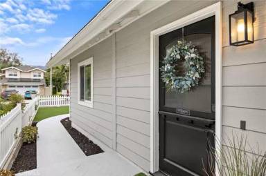 Main picture of 31996 Lazy Glen Ln