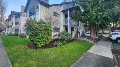 Main picture of On the Green Apartment Homes