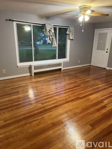 Main picture of 531 W Broad St
