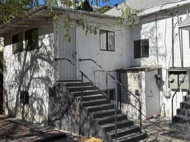 Main picture of 1123 N Commerce St