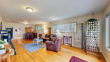 Main picture of 715 Ivanhoe St