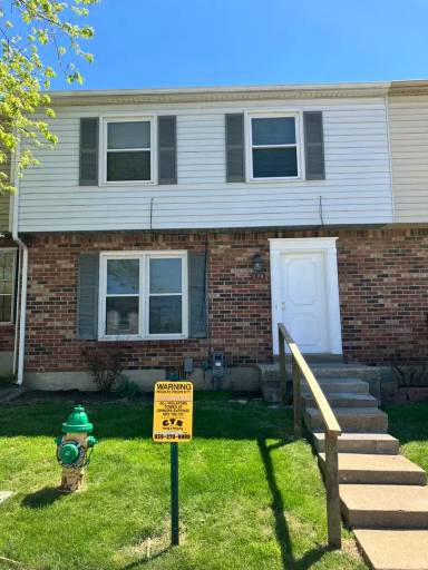 Main picture of 194 Hedgewood Ct