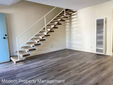 Main picture of 500-502 E Cypress Ave