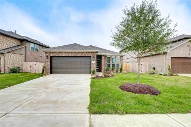 Main picture of 18822 Fulvetta Haven Way