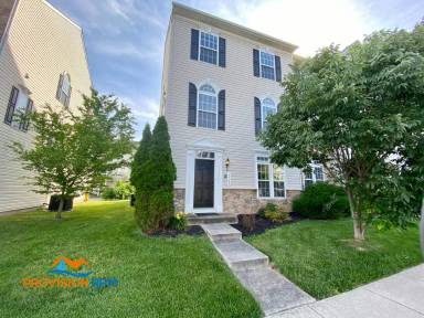 Main picture of 1734 Theale Way