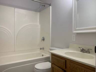 Main picture of 122 Miami St