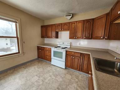 Main picture of 604 1/2 W Seerley Blvd