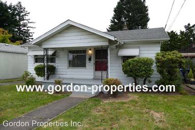 Main picture of 7052 N Burrage Ave