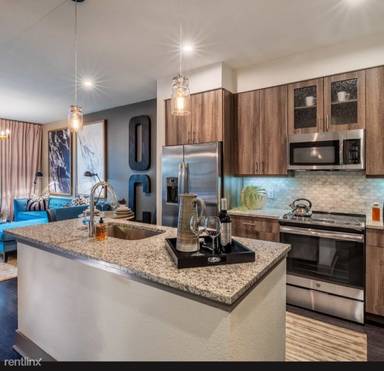 Main picture of Ltd West Commerce
