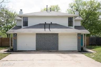 Main picture of 407 Parkhill Cv
