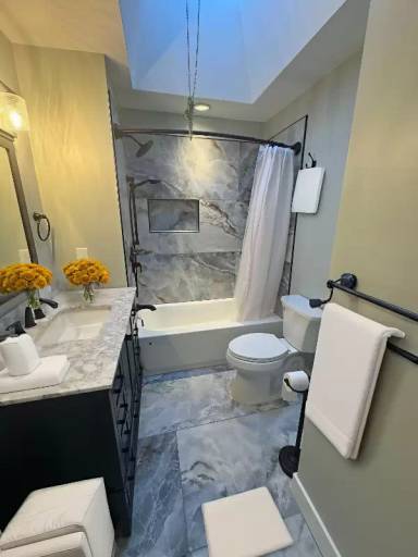 Main picture of 3225 W Allegheny Ave