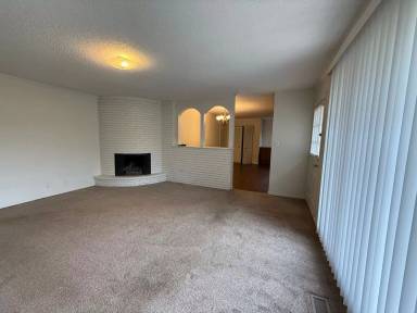 Main picture of 6726 E 73rd St