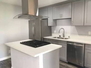 Main picture of 1830 E. 7th Street - 3