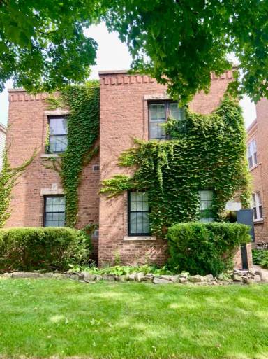 Main picture of 1315 Dobson St