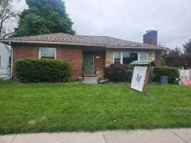 Main picture of 3202 Greenfield Rd