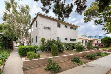 Main picture of 1236 Felspar St