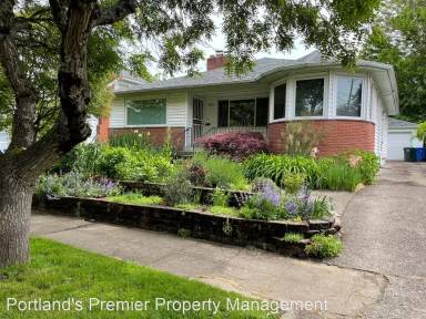 Main picture of 3814 NE 19th Ave