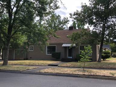 Main picture of 2107 Hilyard St