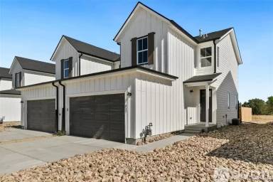 Main picture of 521 S Main St