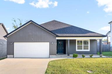Main picture of 1163 Eagles Nest Ln