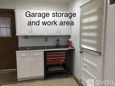 Main picture of 4812 NW 30th St