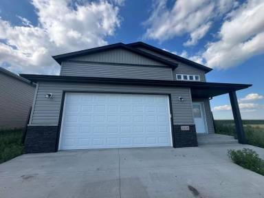 Main picture of 1614 6th Ave NE