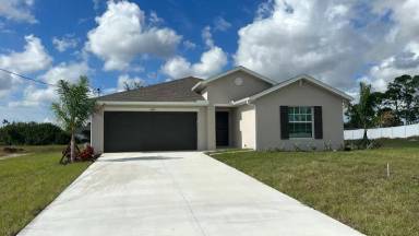 Main picture of 4145 Andalusia Blvd