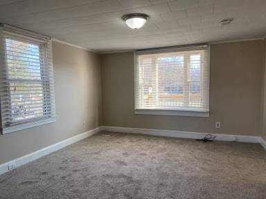 Main picture of 306 Washboard Rd