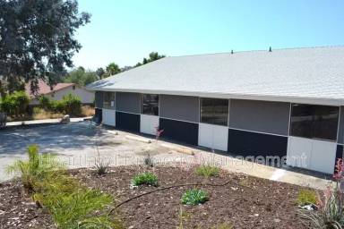 Main picture of 9066 Meghan Ct