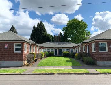 Main picture of 3108 NE Alberta St