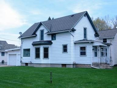 Main picture of 272 Douglas St