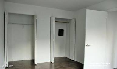 Main picture of 925 W Carmen Ave