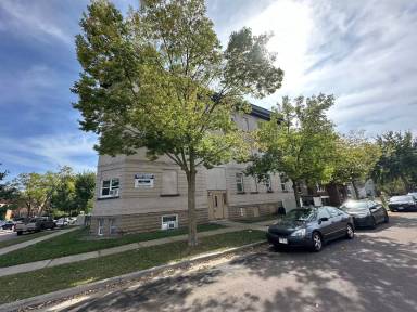 Main picture of 920 Oxford Ave