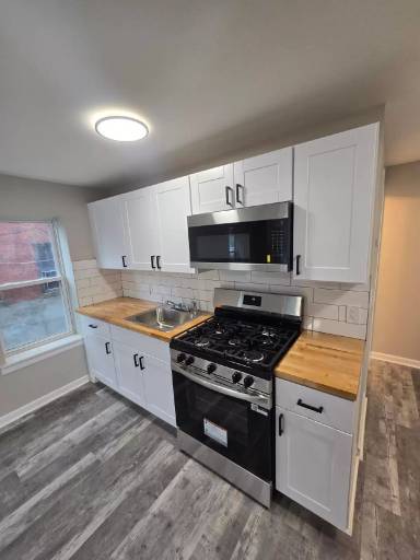 Main picture of 228 Maple Ave