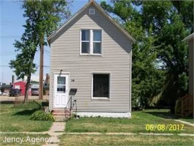 Main picture of 16 7th Ave SW