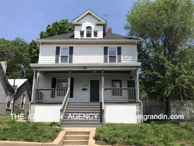 Main picture of 1240 Dale Ave SE