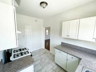 Main picture of 2259 Pacific Ave