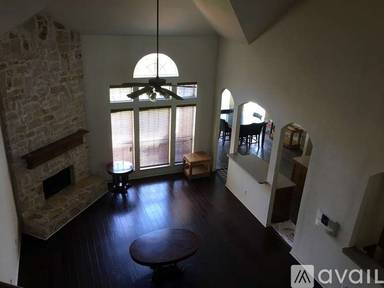 Main picture of 1714 Tulare Dr
